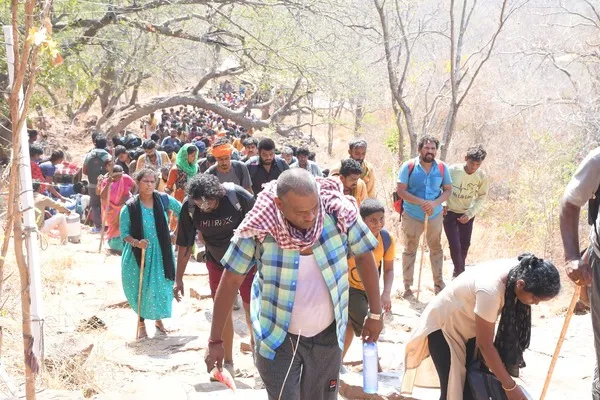 శివయ్యా.. తోవ చూపవయ్యా!