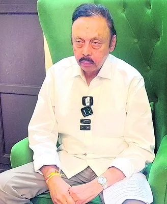 రూ.28.50 లక్షలు బ్యాంకు ఖాతాలో వేయాలి 