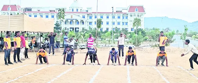 శారీరక దృఢత్వం, క్రమశిక్షణ కీలకం 