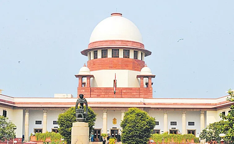 Supreme Court serious on YS Sunita petition