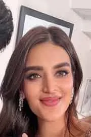 Prabhas is Detached from His Movie Results: Nidhhi Agerwal amid The Raja Saab Failure7