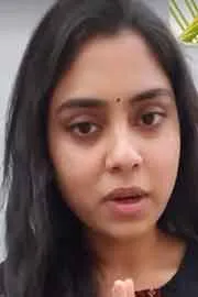 Teena Sravya Says Apology over Jaggery Weighing for Dog a Medaram7