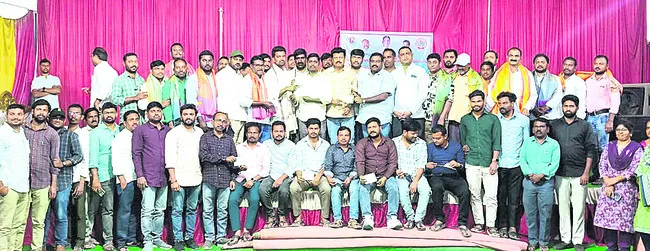 హక్కుల సాధన కోసం పోరాడాలి