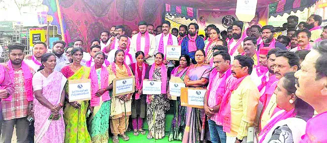 ● మాజీ ఎమ్మెల్యే యన్‌.దివాకర్‌రావు ● జీఎం కార్యాలయం ఎదు