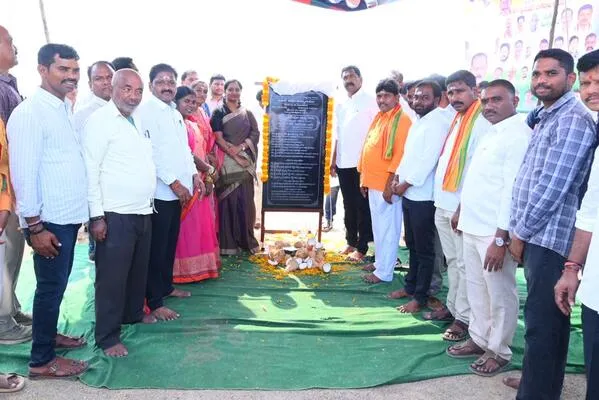రూ.2 కోట్లతో అభివృద్ధి పనులు
