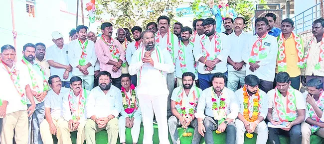 పురపాలికల అభివృద్ధికి కట్టుబడి ఉన్నాం 