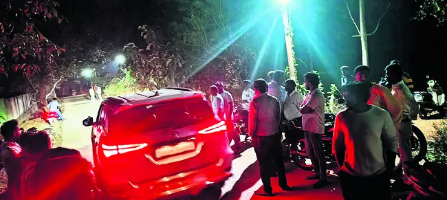 ‘పేట’లో సిగపట్లు!