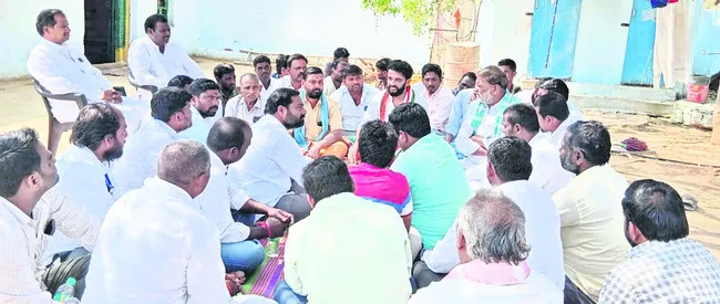 ‘ఉపాధి హామీ’ పేరు మార్పు సరికాదు 