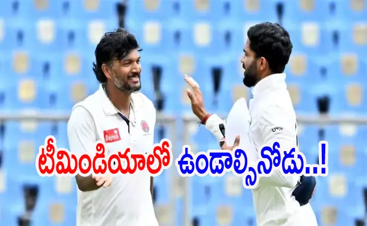 JALAJ SAXENA COMPLETED 500 WICKETS IN FIRST CLASS CRICKET