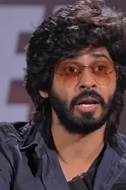 bigg boss Amardeep Chowdary comments about His life style1