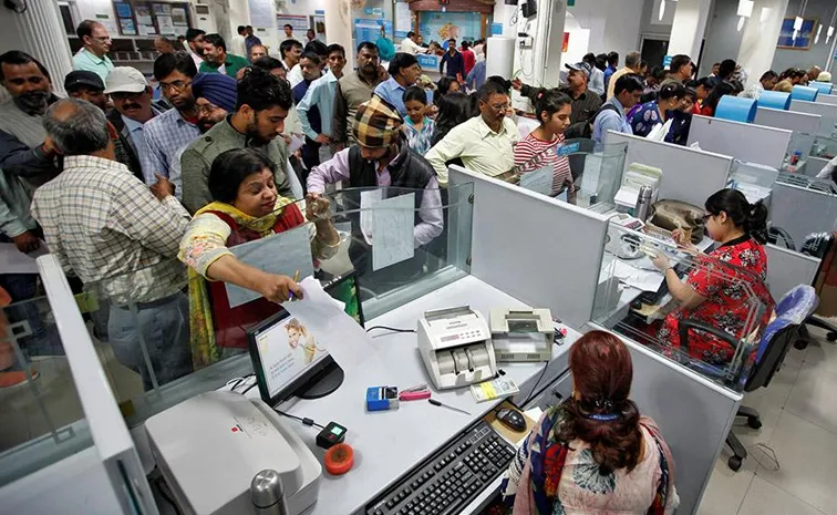 Banks Likely to Remain Closed for Four Straight Days in Late January1