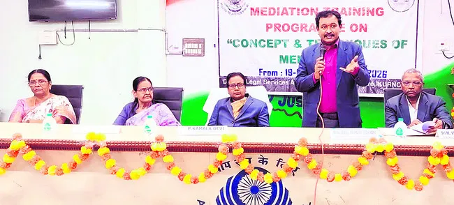 మధ్యవర్తిత్వంతో కేసుల పరిష్కారం 