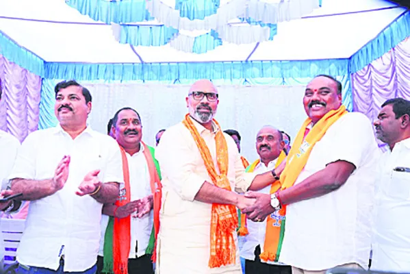 కోరుట్ల బల్దియాపై బీజేపీ జెండా ఎగరేద్దాం