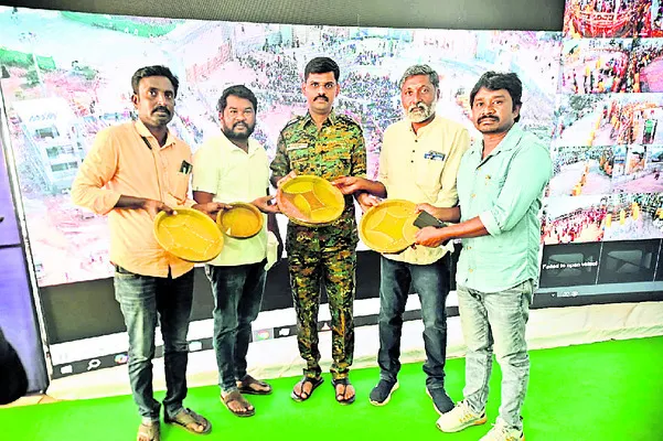 ప్లాస్టిక్‌ రహిత మేడారమే లక్ష్యం