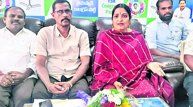 ప్రచారం మాని ప్రజా సంక్షేమం చూడు బాబూ 