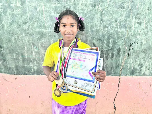 ● తీరప్రాంతం నుంచి జాతీయ స్థాయికి.. 
