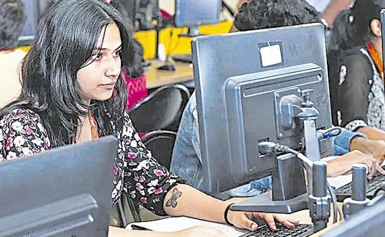 Telangana Govt focus on process of filling engineering management quota seats