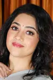 Meena: Mother role of actor just six years Younger than Me2