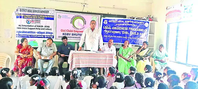 కంప్యూటర్‌ విద్యపై దృష్టి సారించాలి 