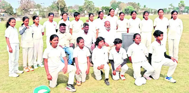 ఉత్సాహంగా టీ 20 క్రికెట్‌ మహిళా జట్టు ఎంపికలు