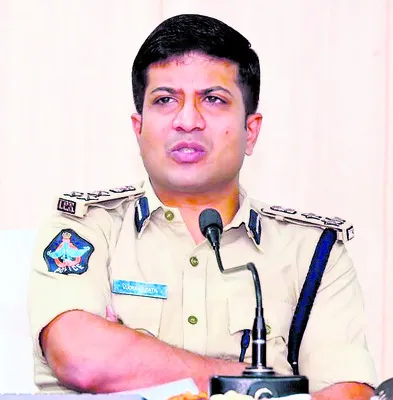 గణతంత్ర దినోత్సవ బహుమతుల పేరిట సైబర్‌ మోసాలు  