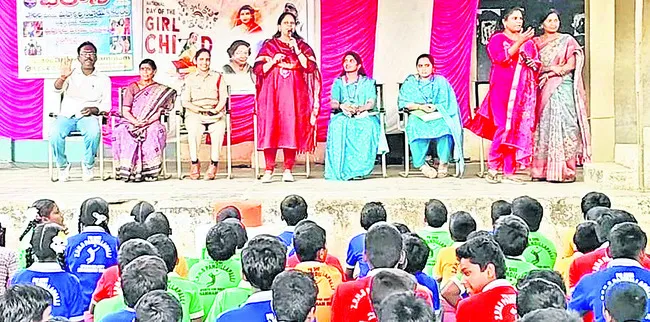 ఎఫ్‌ఎల్‌ఎస్‌లో మొదటి స్థానాన నిలపాలి