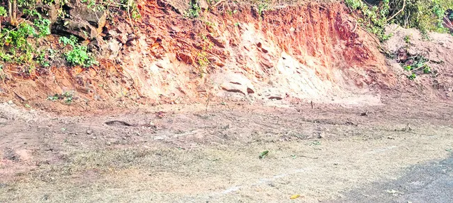 ఐబీ కొండపై కొత్త అందాలు 