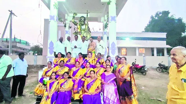 ఆకట్టుకున్న కీర్తనల కచేరీ