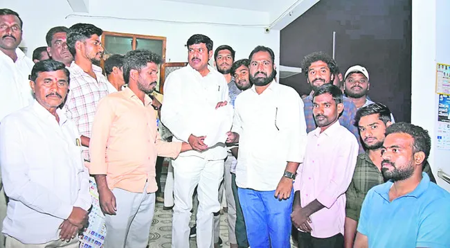 ఉమ్మడి రంగారెడ్డిని పునర్నిర్మించాలి