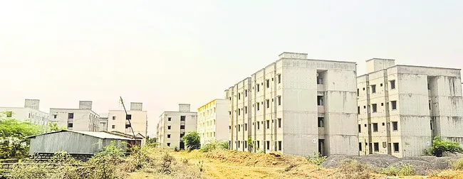 కనిగిరిలో చేసింది 65 శాతం పనులే.. 