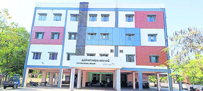 ‘ప్రత్యేక’ పాలనకు ఏడాది