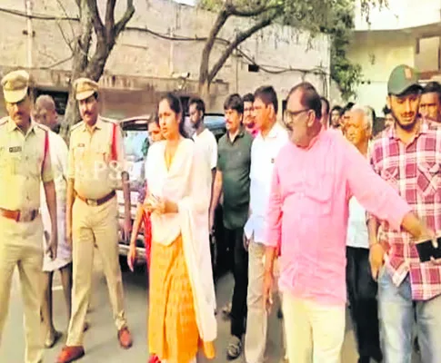 చట్టాలనే నిర్వీర్యం చేస్తారా? 