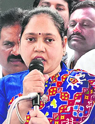 రాతియుగంవైపు రాష్ట్రం