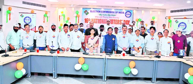 ప్రజాస్వామ్యానికి ఓటు పునాది