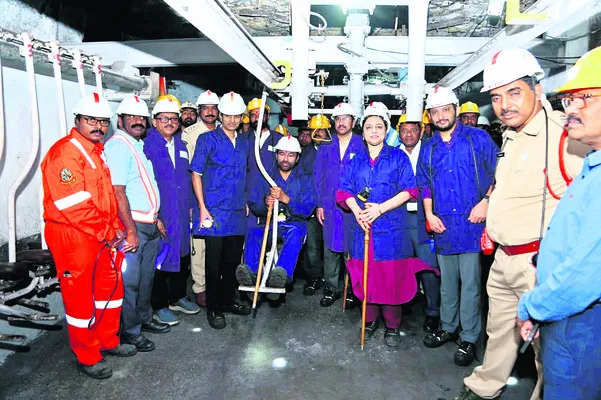 కార్మికుల భద్రతే ప్రధానం