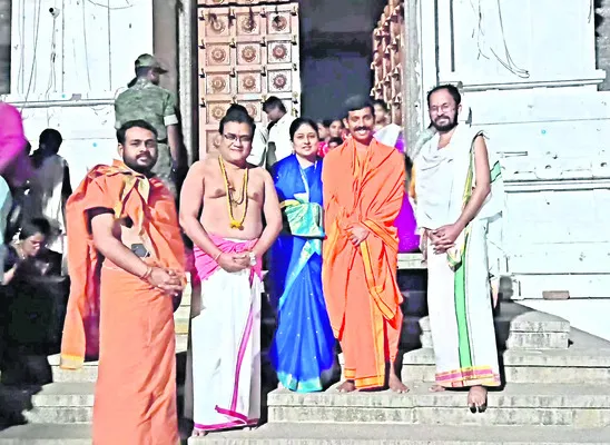 శ్రీవారిని దర్శించుకున్న సీపీ 