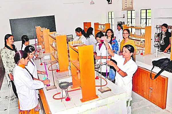 ఇంటర్‌ ప్రాక్టికల్స్‌కు సర్వం సిద్ధం 