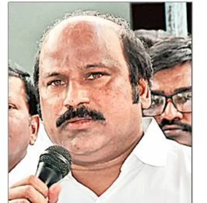 పల్నాడు వ్యాప్తంగా  ఆటవిక రాజ్యం   
