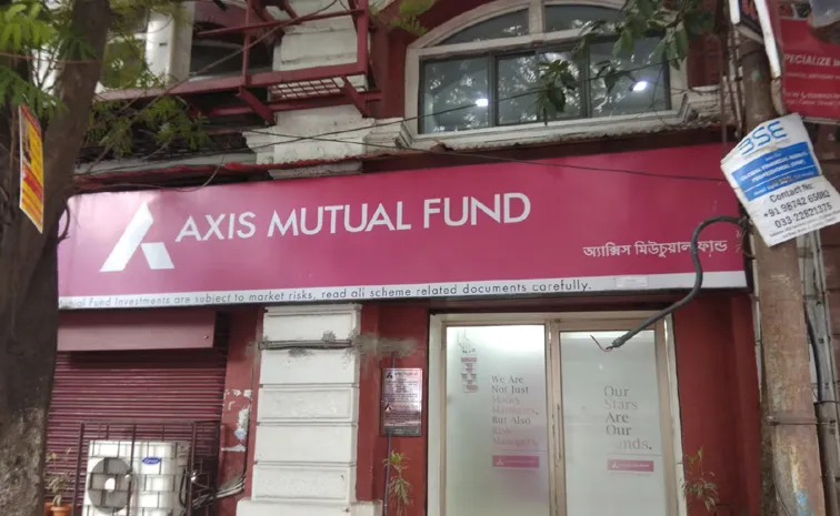 Axis Mutual Fund Launches BSE Sector Leaders Index Fund 2