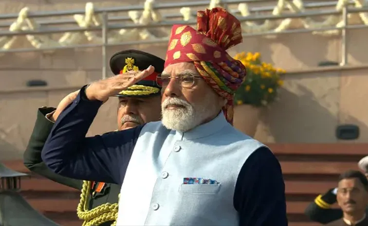 PM Modi Kurta with Vibrant Red and Yellow Bandhani Turban for Republic Day
