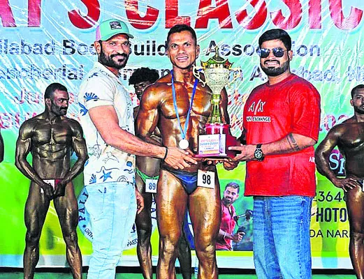 బాడీ బిల్డింగ్‌ పోటీల్లో ప్రతిభ