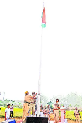 రాజ్యాంగ స్ఫూర్తితో అభివృద్ధి