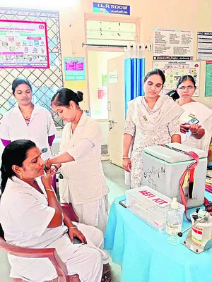 టీకా ప్రారంభం
