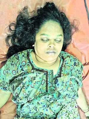 మహిళ బలవన్మరణం 