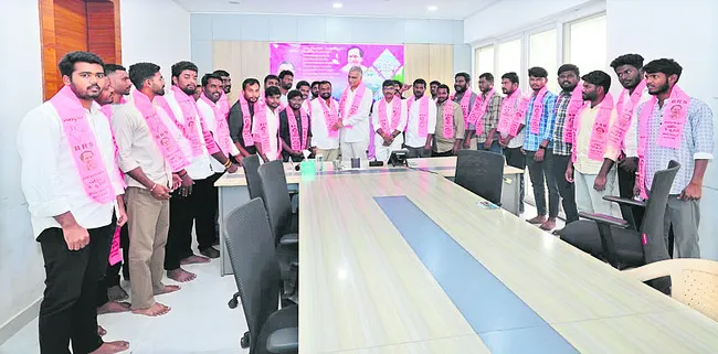 కష్టపడిన వారికే పార్టీ టికెట్‌