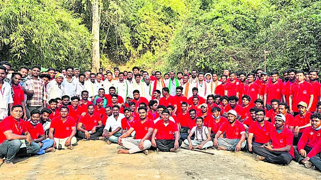 ఆదివాసీ యువత రోప్‌పార్టీ సిద్ధం