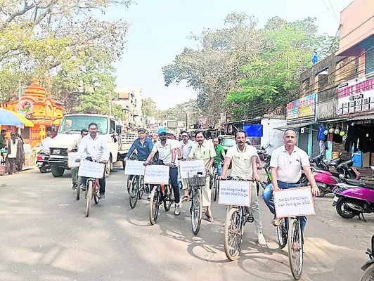 బాల్య వివాహాలతో అనర్థాలు 