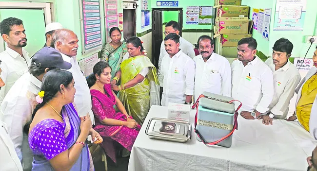 హెపటైటిస్‌– బి టీకా తప్పనిసరి 