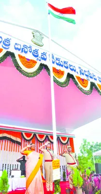 ● వేల సంఖ్యలో ఇందిరమ్మ ఇళ్ల నిర్మాణం ● రూ 299 కోట్ల విల