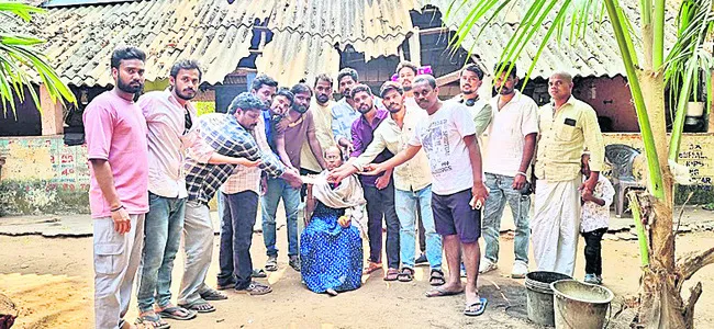 అంబేడ్కర్‌ విగ్రహావిష్కరణ 
